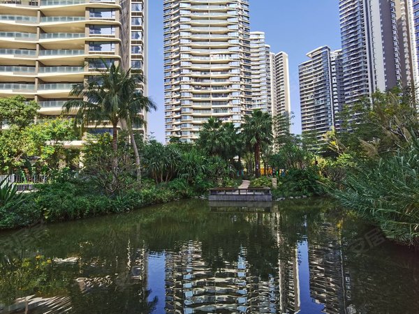 珠海横琴湾仔华发峰景湾华发峰景湾  南向3房 看小区园景 安静出租