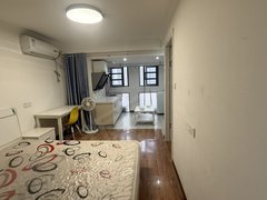 武汉江岸百步亭后湖大道地铁口可以短租一室可做饭有沙发950月出租房源真实图片