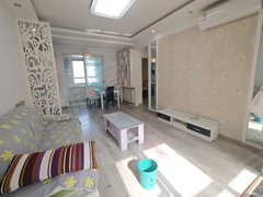 济南历下花园路华龙路汇源大厦蓝调国际旁新馨家园 凯旋公馆新龙家园隆悦公馆出租房源真实图片