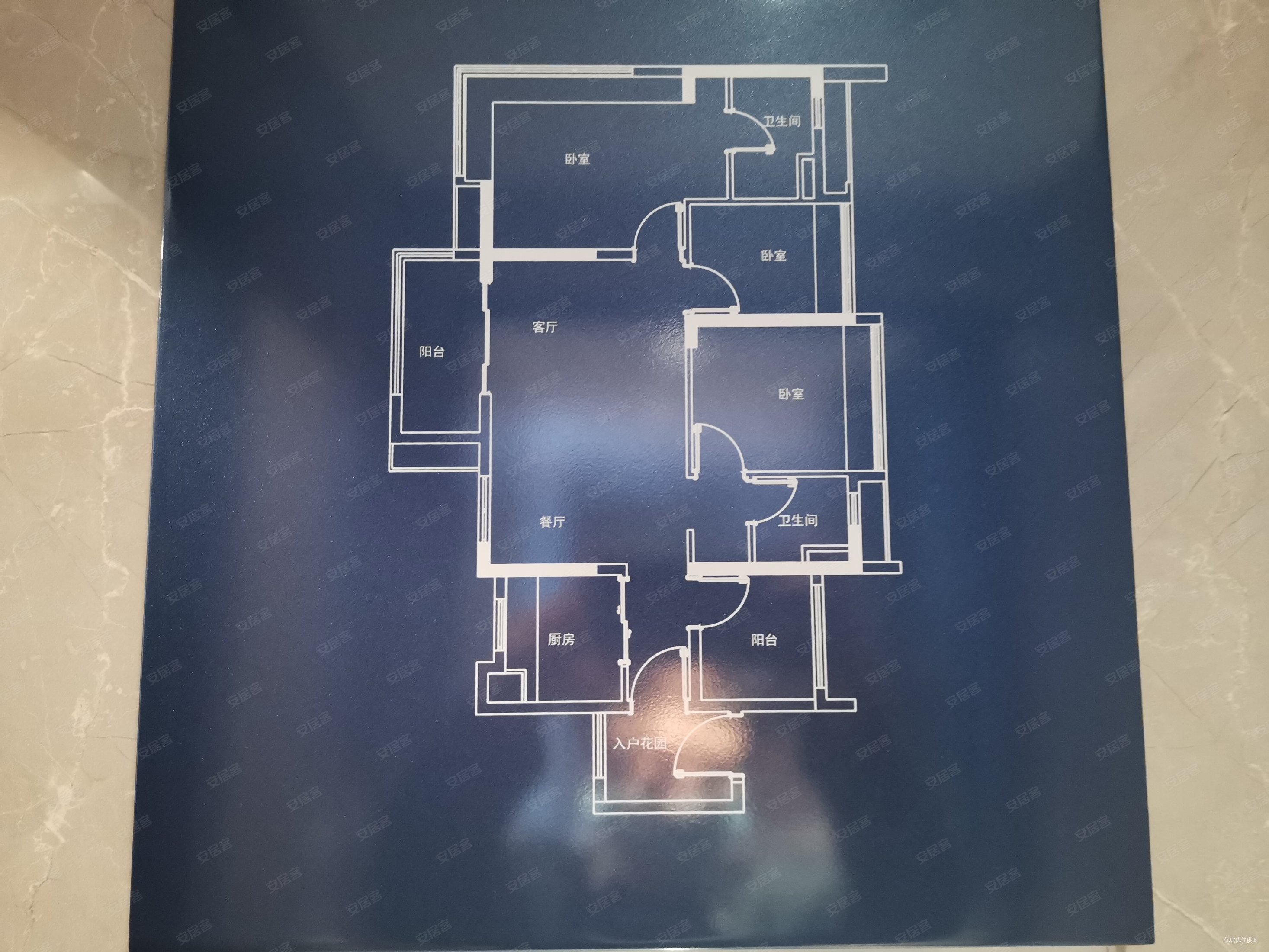 有内部单位2.2w推出 智联汽车小镇 具体请私聊我