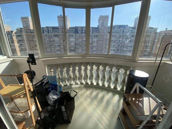 【多图】望族苑,梅陇租房,假日好房) 电梯三房,景观楼层,有固定车位