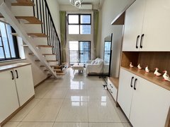 佛山南海金融高新区（近广州）复式一房带阳台 单边位带侧窗 采光好 万科金域中央出租房源真实图片