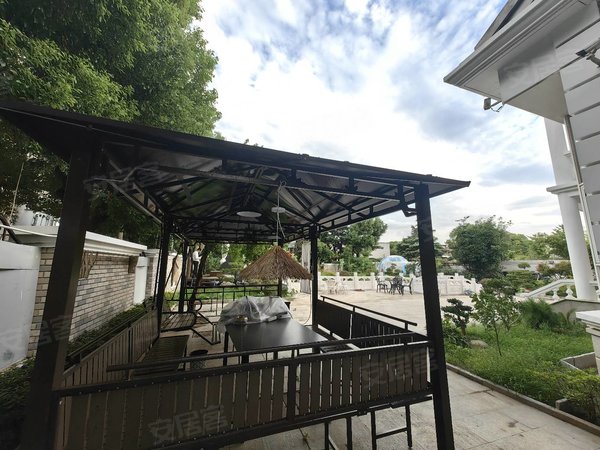 上海松江莘闵松江春华苑庄园独栋出租!