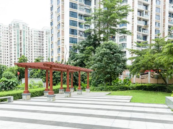 【多图】香榭峰景苑,西丽租房,精装修三房,地铁口150米,楼层高采光好