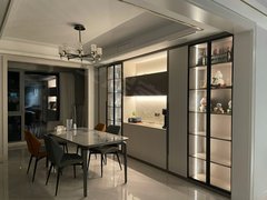 西安曲江新区行政商务中心紫薇永和坊 4室1厅3卫出租房源真实图片