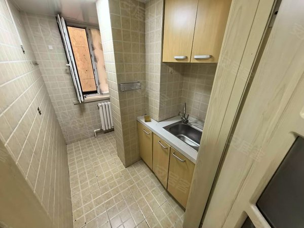 大连中山昆明街南山学府急租 昆明街南山学府 精装修 封闭小区 随时看出租房源真实图片