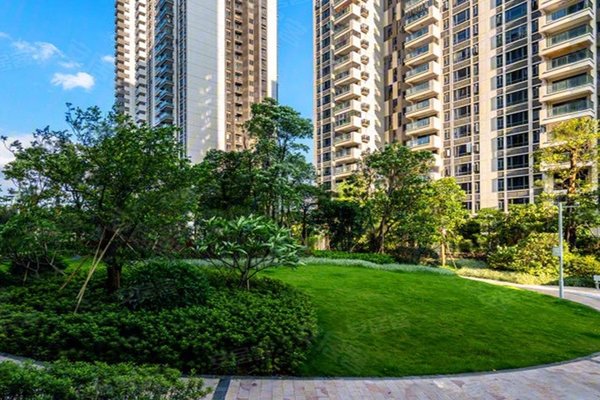 怡翠尊堤优点,不足,佛山怡翠尊堤怎么样,怡翠尊堤周边房产中介经纪人