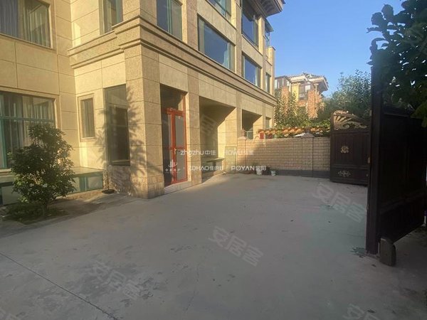济南历下历下周边普利林景山庄(别墅)独栋别墅!