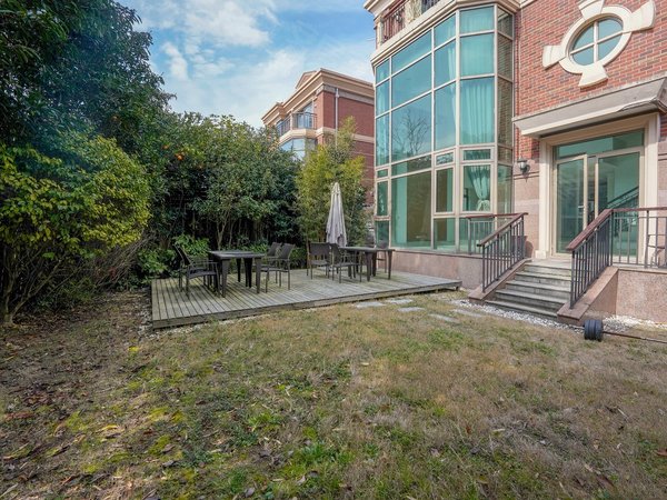 上海浦东联洋御翠园房源采光好,南北通透,业主诚意出出租房源真实图片