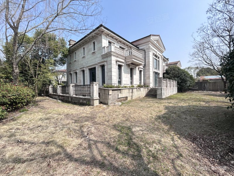 花园500平,九龙仓国宾1号(别墅)二手房,10500万,5室2厅,4卫,676平米