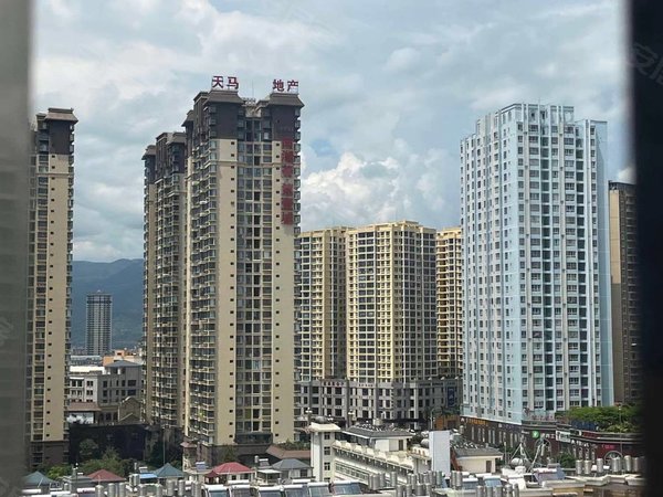 红河蒙自同德广场长河天骄房屋出租,领包入住,精装修出租房源真实图片