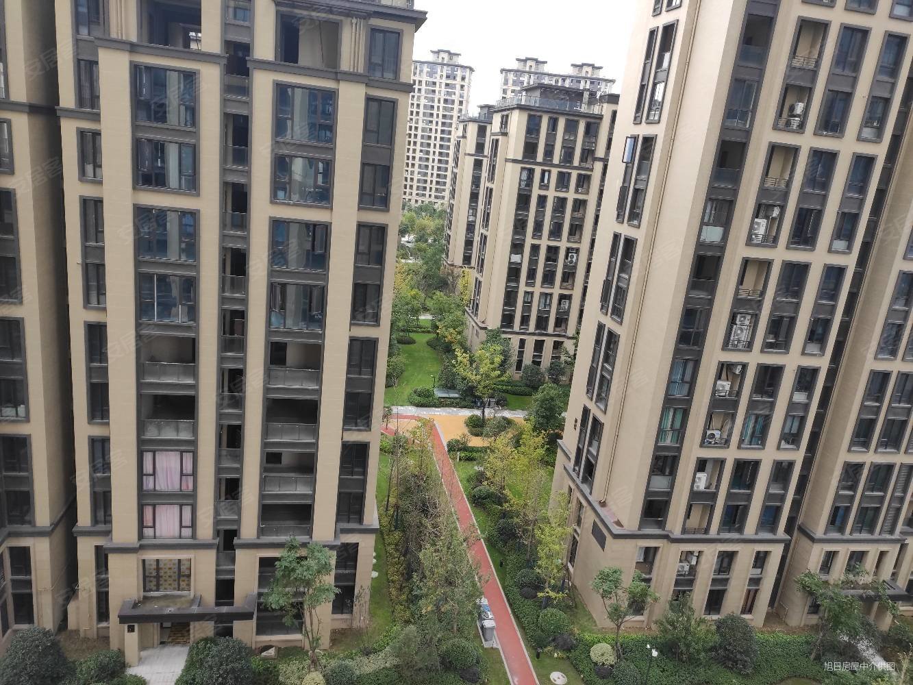 祥生群贤府御园4室2厅2卫119㎡南360万