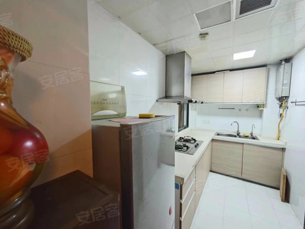 【多图】蓝庭国际(一期),蠡湖租房,新体,蠡溪公园,大润发附近!