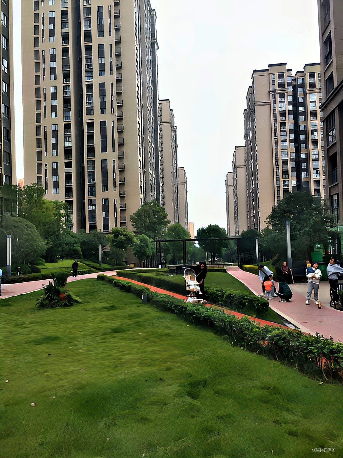 重庆房产网>重庆二手房>大渡口二手房>茄子溪二手房>绿地城(二期)>