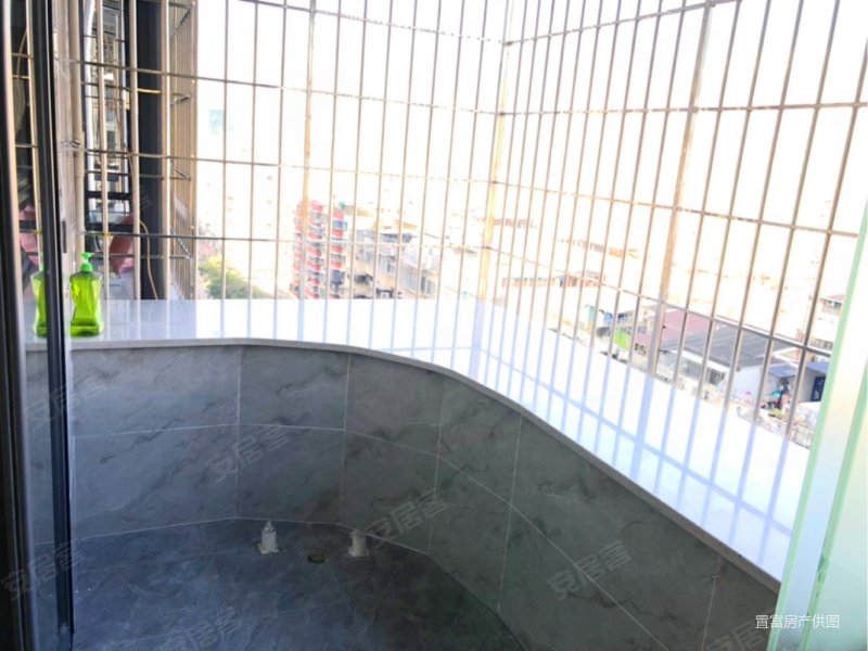 金祥大厦出行方便电梯房南北通透临地铁医疗配套成熟