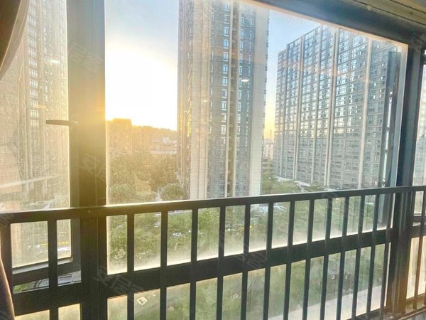 体育西天娱广场 百脑汇 中山三院  岗顶石牌  精装拎包入住