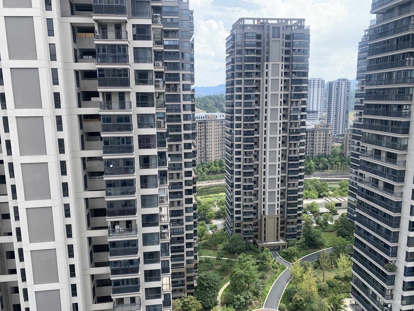 杭州房产网>杭州二手房>临安二手房>临安城区二手房>美丽湾>