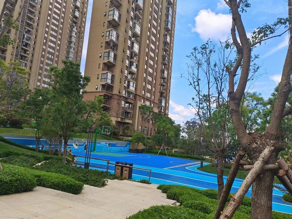 昆明呈贡建工新城富康城紫悦台富康城紫悦台 精装三室 干净清爽 可
