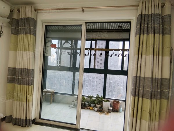 西安高新区昆明路昆明花园昆明花园 2室1厅1卫出租房源真实图片