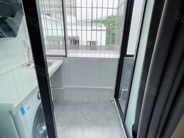 深圳龙华龙华民乐新村46号线梅林关200米民乐村电梯采光大单间拎包