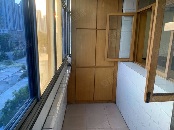 天津东丽利津路永平巷张贵庄,永平巷干净一室,临近地铁300米,包采暖