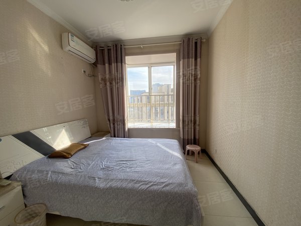 咸阳秦都秦都城区华宇佳境天城房源采光好,南北通透,业主诚意出出租