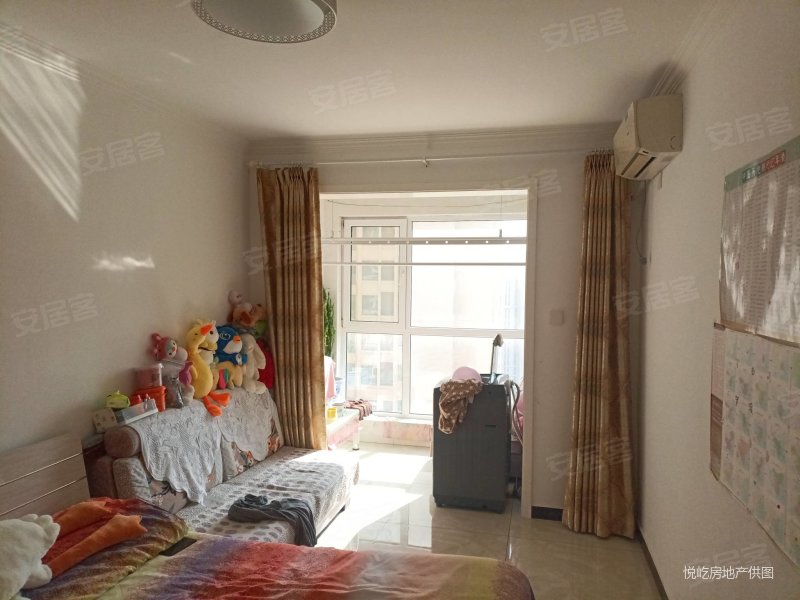 学府嘉园精装两居带车位下房高楼层