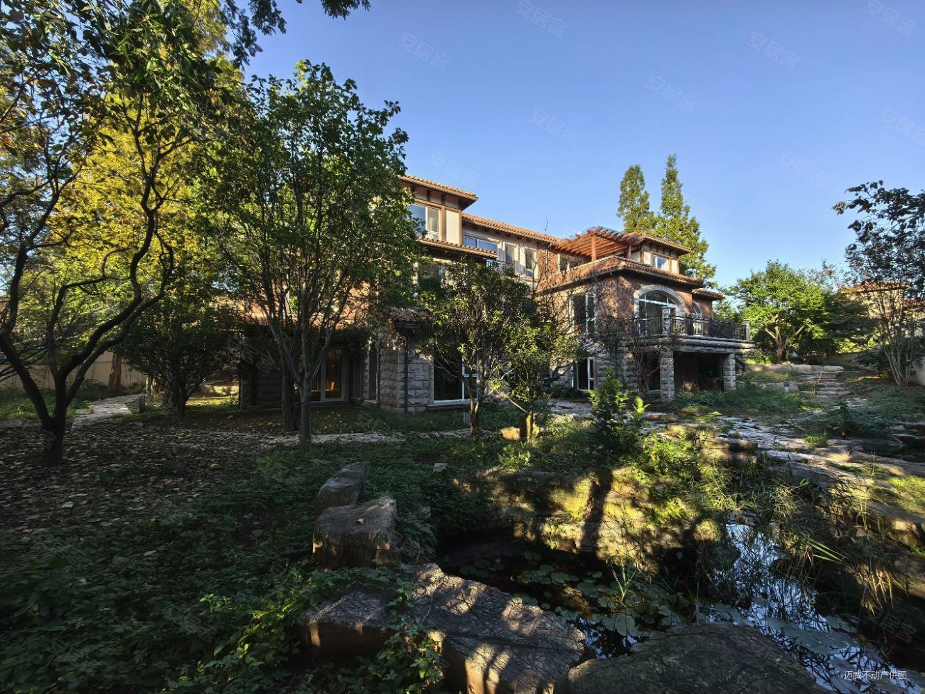 海信温泉王朝(海信千亩园)5室4厅5卫390.1㎡南北1050万