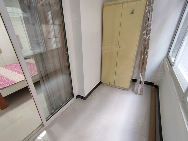 黄石黄石港万达广场青山湖社区新街口 中山小学 金港超市 2室2厅出租房源真实图片