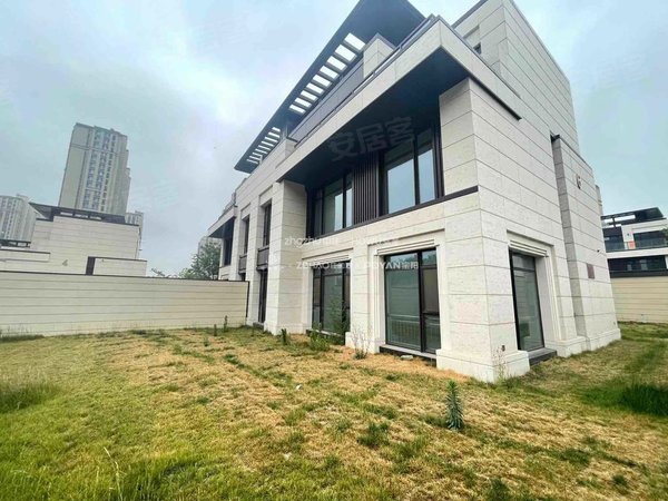 济南市中七贤绿地国际城九里樱花绿地国际城别墅 6室3厅5卫 388平