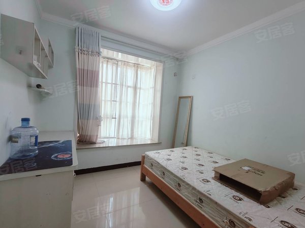 临沂开发区沃尔沃路浙景玫瑰园玫瑰园 电梯三室 可押一付三 停车方便 拎包入住 有钥匙出租房源真实图片