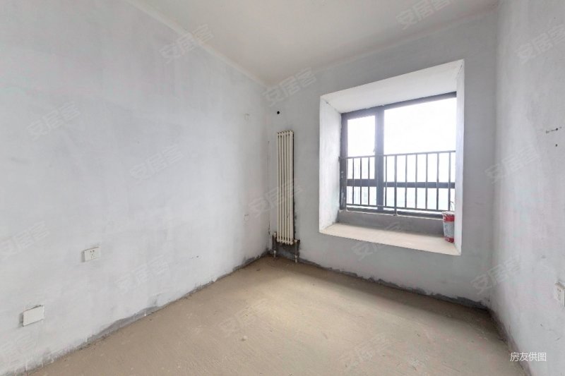 汇泉西悦城6号院 次新小区 62万   小三房 看房方便