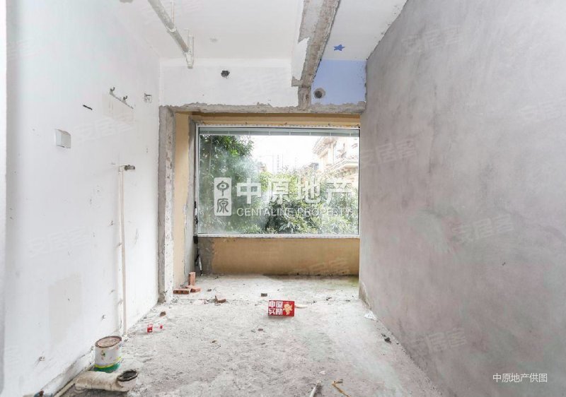 保利天鹅语苑二期别墅近地铁环境好南北通透有钥匙