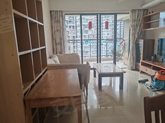 深圳龙岗坂田佳兆业上品雅园 南北通透 精装修 通风好出租房源真实图片