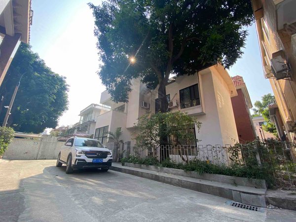 广州番禺洛溪裕景花园裕景花园 独栋别墅 可办公 停车方便 近地铁200