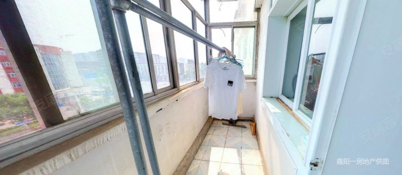 交通便利 大两居 医疗配套成熟 商品房 满二 购物方便,交通局公寓二手