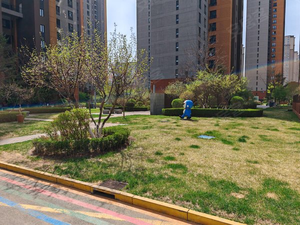 【多图】万科紫台(一期),黄河租房,24小时安保三台子万象汇 万科精