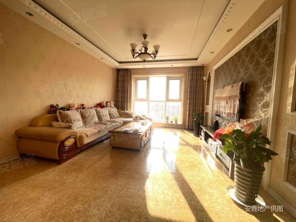 北京公园 新开路 北京街 大一中 37中 精装修 诚心出售,润德北京公园