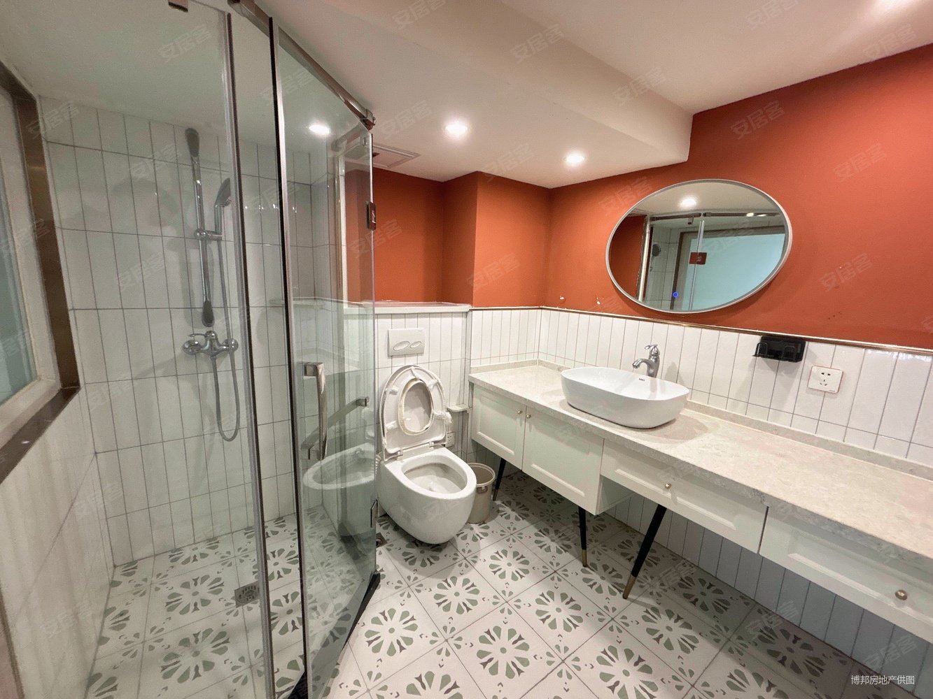 恒大绿洲二期1室1厅2卫65㎡南北45万