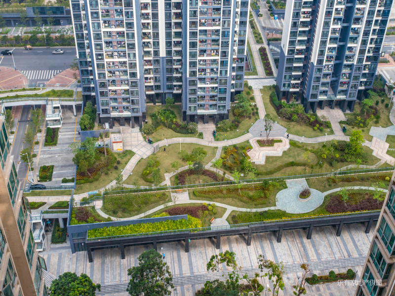 大社区品质小区3房,环境好,面积大,朝南朝向花园,采光通风好,领航城