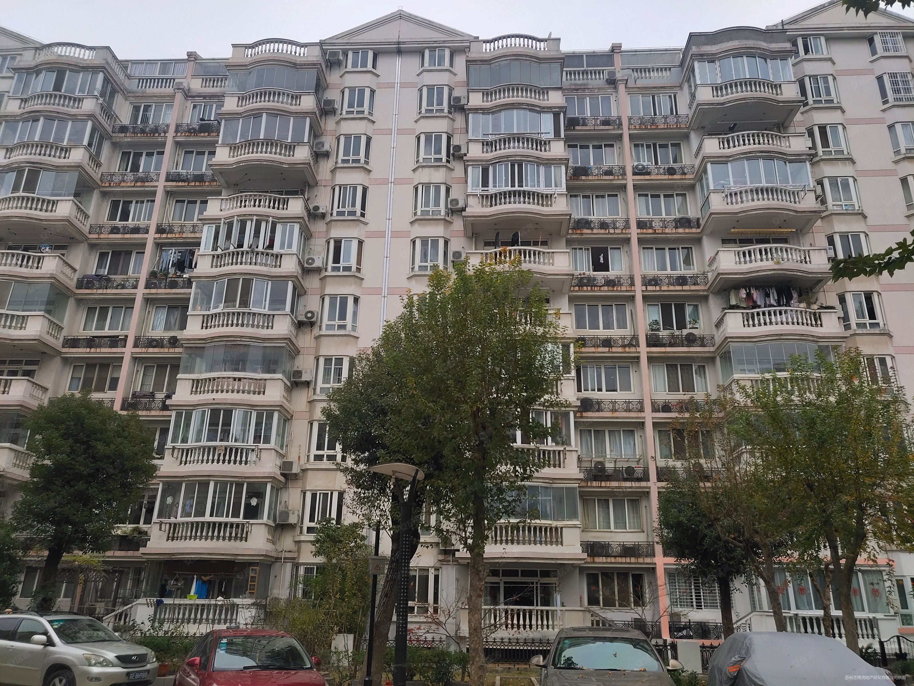 贵都花园3室2厅2卫122.54㎡南北379万