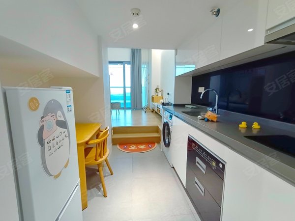 广州黄埔鱼珠保利鱼珠港(商住楼)保利鱼珠港 精装电梯loft一居室出租