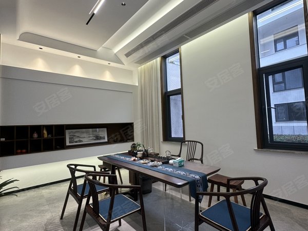 金华东阳横店秦宫壹号横店独栋别墅出租精装修直接拎包入住带大院子全屋地暖出租房源真实图片