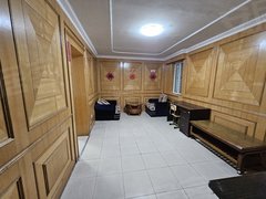 北京大兴亦庄贵园东里 亦庄桥地铁口 齐全 员工多人 低楼层 亦庄均有房源出租房源真实图片