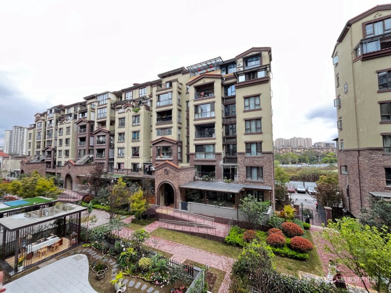 洋房 品质中庭 全屋中央空调精装未入住一线品牌南北通透,万达华府