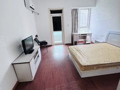 嘉兴南湖南湖街道嘉兴一中,南湖天地,老佛爷附近,民用水电,看房方便出租房源真实图片
