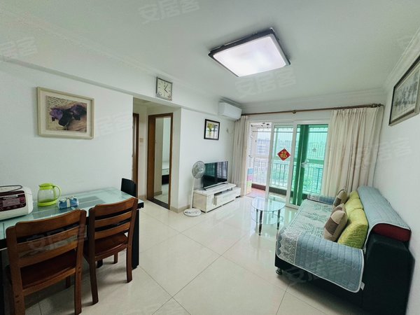 深圳南山南油金晖大厦南油服装城 客厅出阳台2室1厅 精装修拎包入住