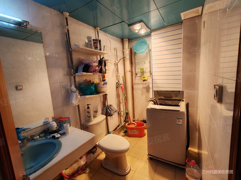 团结新村4565号居民楼