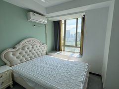 嘉兴南湖建设街道华庭街二院旭辉广场一室一厅民用水电押一付一停车方便包物业出租房源真实图片