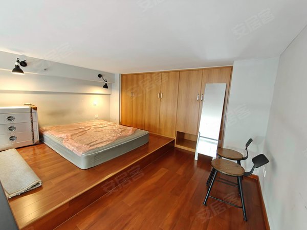 杭州钱塘金沙湖泰美国际大厦下沙西地铁口 泰美整租一室 朝南采光好